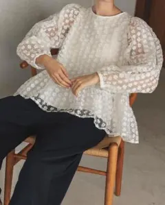 へヨン hyeon sheer jacquard blouse kobana - メルカリ