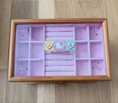 サンリオ　ハローキティ　木箱　アクセサリーBOX レア　昭和レトロのサムネイル
