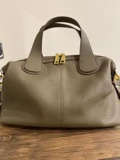 ベージュ レザー ショルダーバッグ