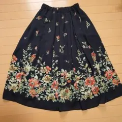 martinique　フラワープリント フレアスカート　ポケット付き