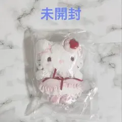 サンリオ　マスコットバッグチャーム（いちごホイップケーキ）　ハローキティ