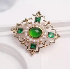アンティーク ヴィンテージ ブローチエメラルドパール クラシック ブローチ