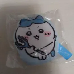 ちいかわ　ハチワレ　人魚の島のひみつ　クッションマスコットチャーム