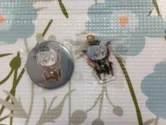 ツイステ　シルバー　缶バッジ&アクリルキーホルダーセット