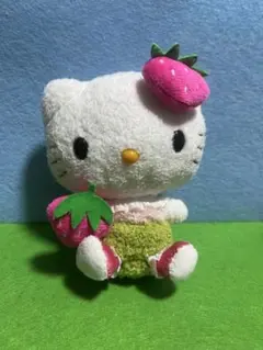 ハローキティ ぬいぐるみ イチゴ付き