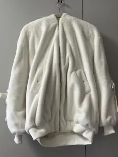 LIZ LISA(リズリザ)　うさみみフードファーブルゾン　2023　ホワイト