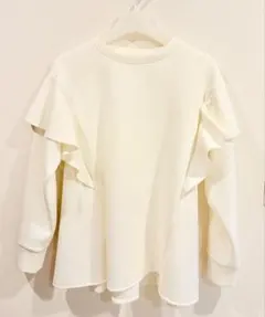 ストロベリーフィールズ ダンボール_フリル付ペプラムトップス 사이즈 M