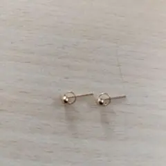 留め具無し　リング型ゴールドボールピアス(両耳用)