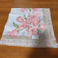 PIERRE BALMAIN ハンカチ レース