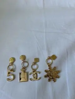 シャネルノベルティ4点セット　チャームアクセサリー