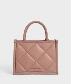《完売商品》CHARLES＆KEITH キルテッドダブルハンドルトートバッグ
