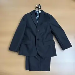 フォーマルスーツ ダークストライプ ネクタイ付き