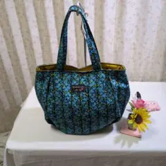 Item thumbnail for item dc3e4bf1-2de1-4c26-a5f7-8f7b369c4f89