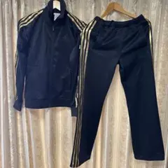adidas 黒金ジャージ　セットアップ