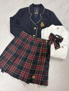 ピンクラテ　卒服