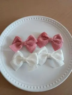 リボン型ヘアクリップ4個セット