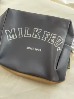 MILKFED. ポーチ バイカラー　ダブルファスナーのサムネイル