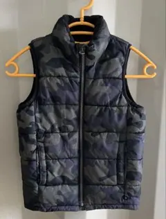 GAP 迷彩柄 中綿ベスト110cm