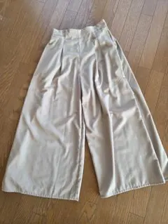 ニコアンド ワイドパンツ