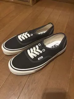 廃盤vans アナハイム27.5cm Authentic 44DX VANS】 Authentic 44DX White 27.5cm US9.5 - メルカリ
