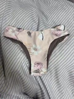 ALEXIA STAM フラワープリント BTM