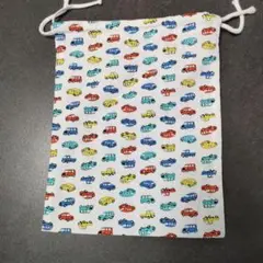 Ｅ79巾着袋ハンドメイド ミニカーいっぱい　白地