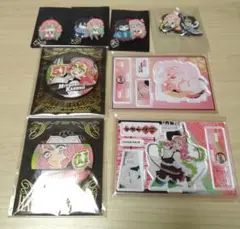 鬼滅の刃　甘露寺蜜璃セット　ジオラマ　バースデー缶バッジ