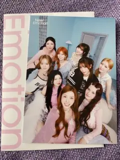 NiziU New Emotion ラントレオール