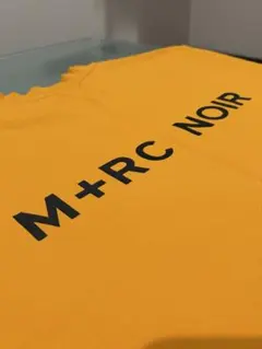 M+RC NOIR イエロートレーナー