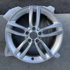 【中古美品】BMW純正18インチアルミホイール 1本のサムネイル