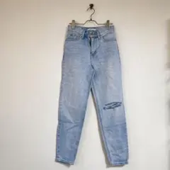 『Levi's』リーバイス(W24)デニム ジーンズ ダメージ　テーパード