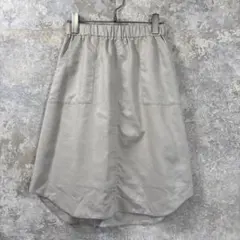 ELLE ベージュ ウエストゴム ひざ下 ひざ丈 台形 前後差 キレイめのサムネイル