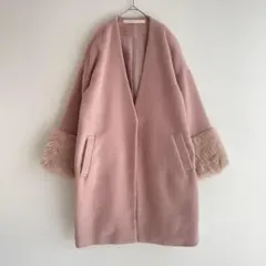 レイカズン ノーカラーコート ファー袖 M 大人可愛い くすみピンク アウター