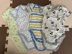 ユニクロ　ロンパース　４枚セット