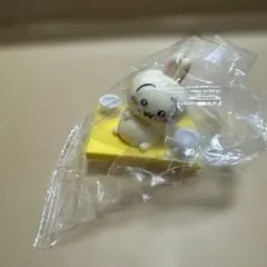 ちいかわ 松屋 鬼辛カレー コラボ オリジナルフィギュア うさぎ