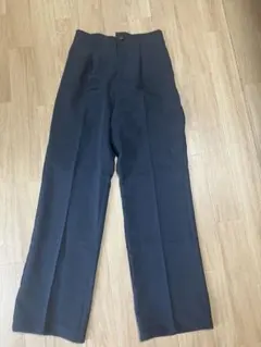 カットジョーゼットセンタープレスストレートスラックスパンツ チャコールグレー