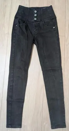 Item thumbnail for item 76e5a947-39ab-44aa-93d9-8b085ad3910b