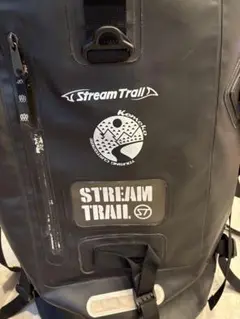 Stream Trail 防水リュック ブラック