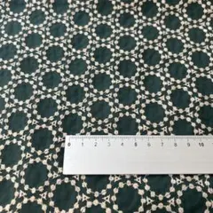 刺繍生地残布　縦40cm×横95cm