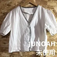 【 2420番】JUNOAH 半袖ブラウス　未使用　レディXS ホワイト