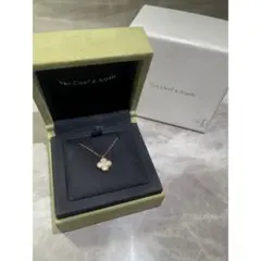 Van Cleef & Arpels スウィートアルハンブラ ネックレス