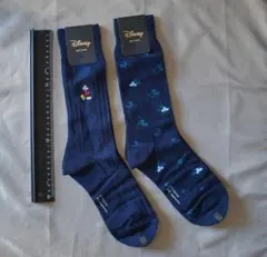 【未使用】　靴下　ミッキー柄　大人用 長い　25～27cm　箱付(無は値引き可）