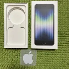 iPhone SE (第3世代) 空き箱と Appleのステッカー