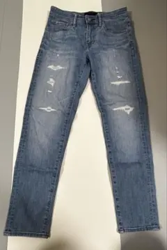 UNIQLO ダメージ加工 ライトブルーデニムパンツ