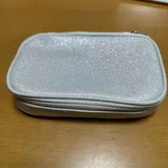 メナード ポーチのサムネイル