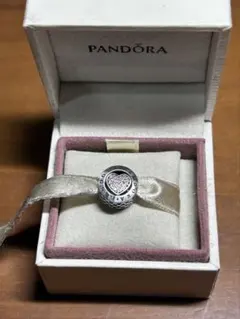 パンドラ PANDORA ハートチャーム　ロゴ
