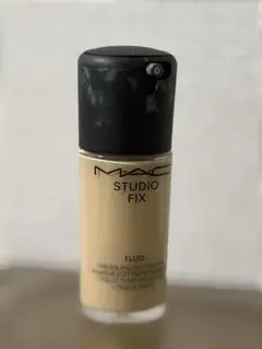 MAC STUDIO FIX FLUID リキッドファンデーション NC12のサムネイル