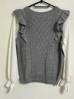 コルザ・フリル付きニットベスト ブラウス・Mサイズ・