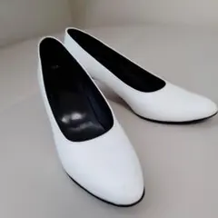 ShoePremo ホワイトパンプス 23.5cm