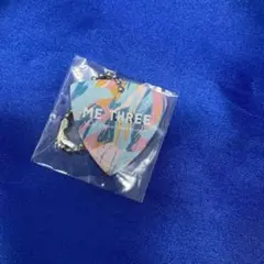 【匿名配送】 ME THREE ピックキーホルダーのサムネイル
